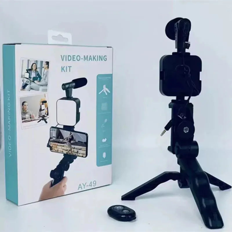 Vlogging Kit With Microphone Kit & Led Light